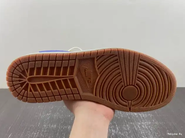 Rep TBK Canary 1 Travis Scott x Low DZ4137-700 Air Jordan OG 0325
